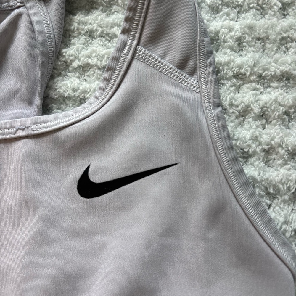 Nike Dri-FIT Black and White Athletic sports bra - Picture 3 of 4
